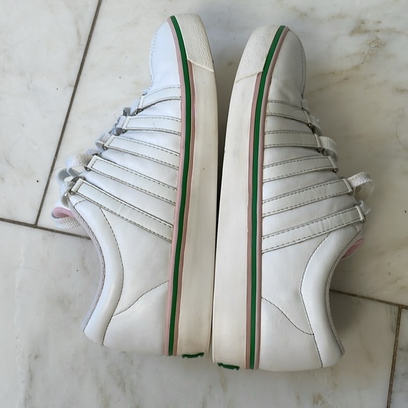 K-Swiss women’s sneaker size 8 white with pink and green stripe accents - Picture 7 of 9